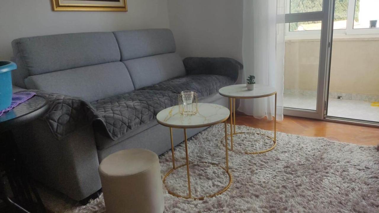 Apartman Idea's With Free Parking And Sea View